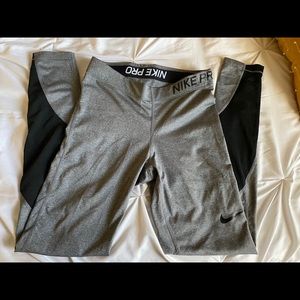 nwot nike leggings!